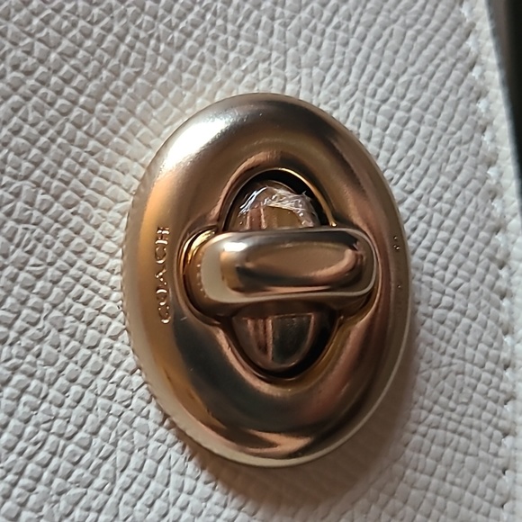 SOLD Coach Tilly Top Handle in Winter White/Chalk - Picture 8 of 10